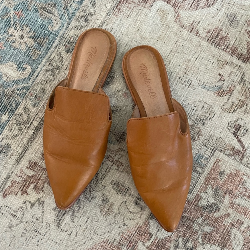 Madewell pointed slip on leather loafer shoes
